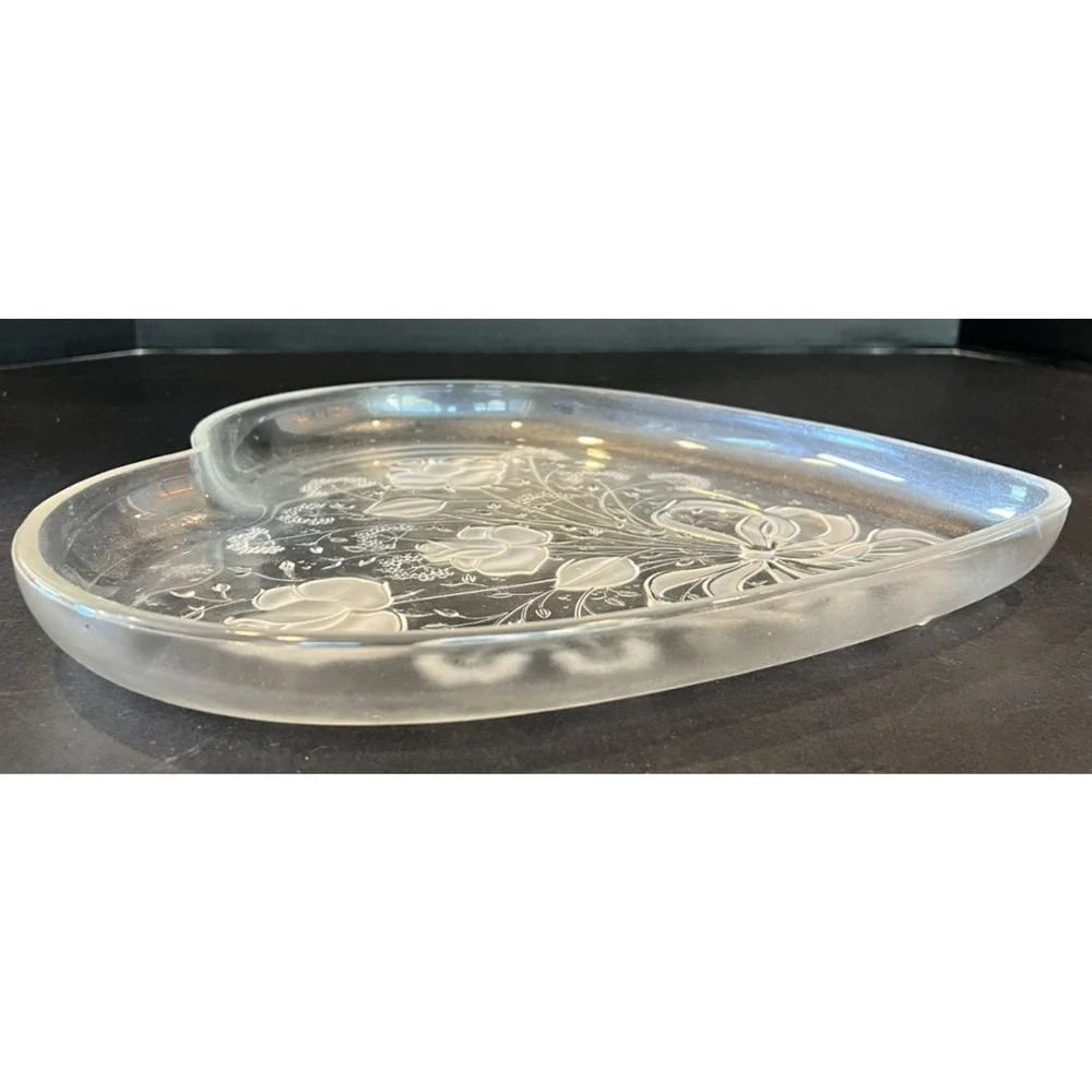 Large Heart Shaped Frosted Rose Glass Platter 13